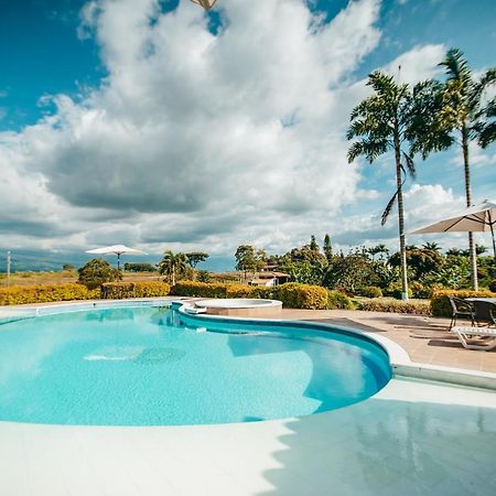 Hotel Arrayanes Del Quindio Montenegro Ngoại thất bức ảnh