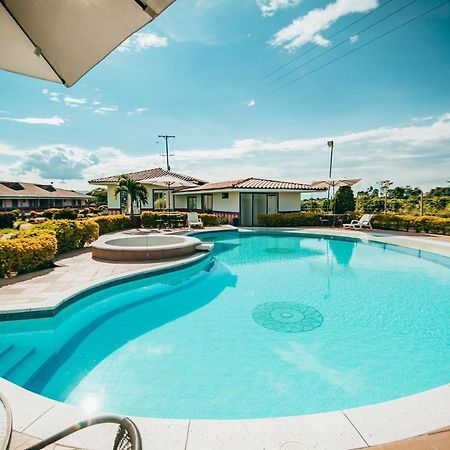 Hotel Arrayanes Del Quindio Montenegro Ngoại thất bức ảnh