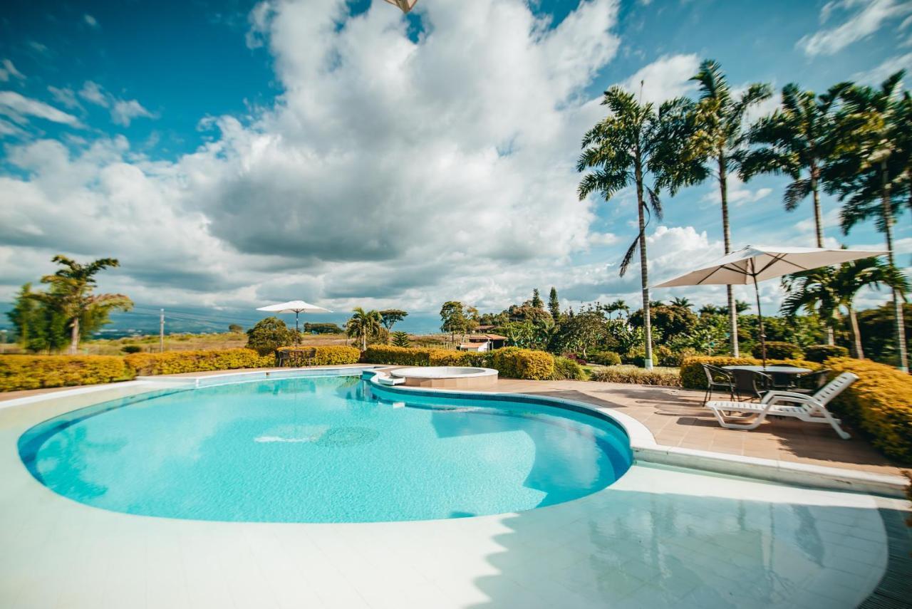 Hotel Arrayanes Del Quindio Montenegro Ngoại thất bức ảnh