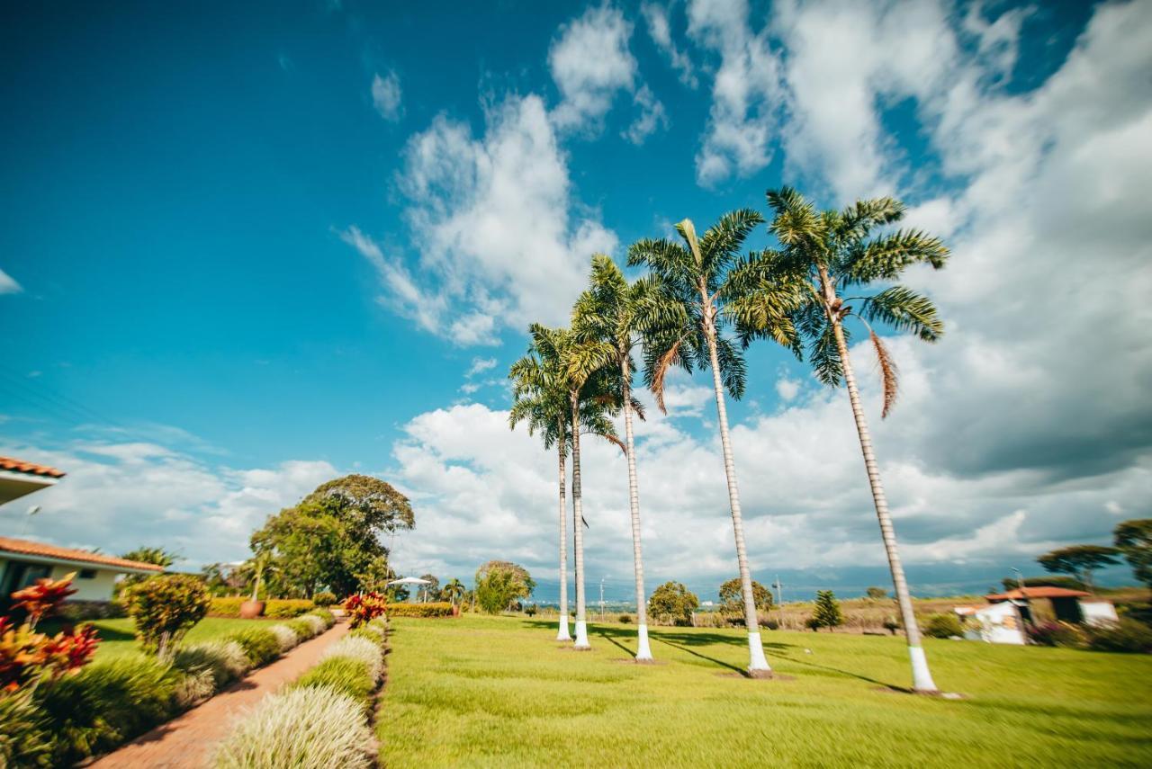 Hotel Arrayanes Del Quindio Montenegro Ngoại thất bức ảnh
