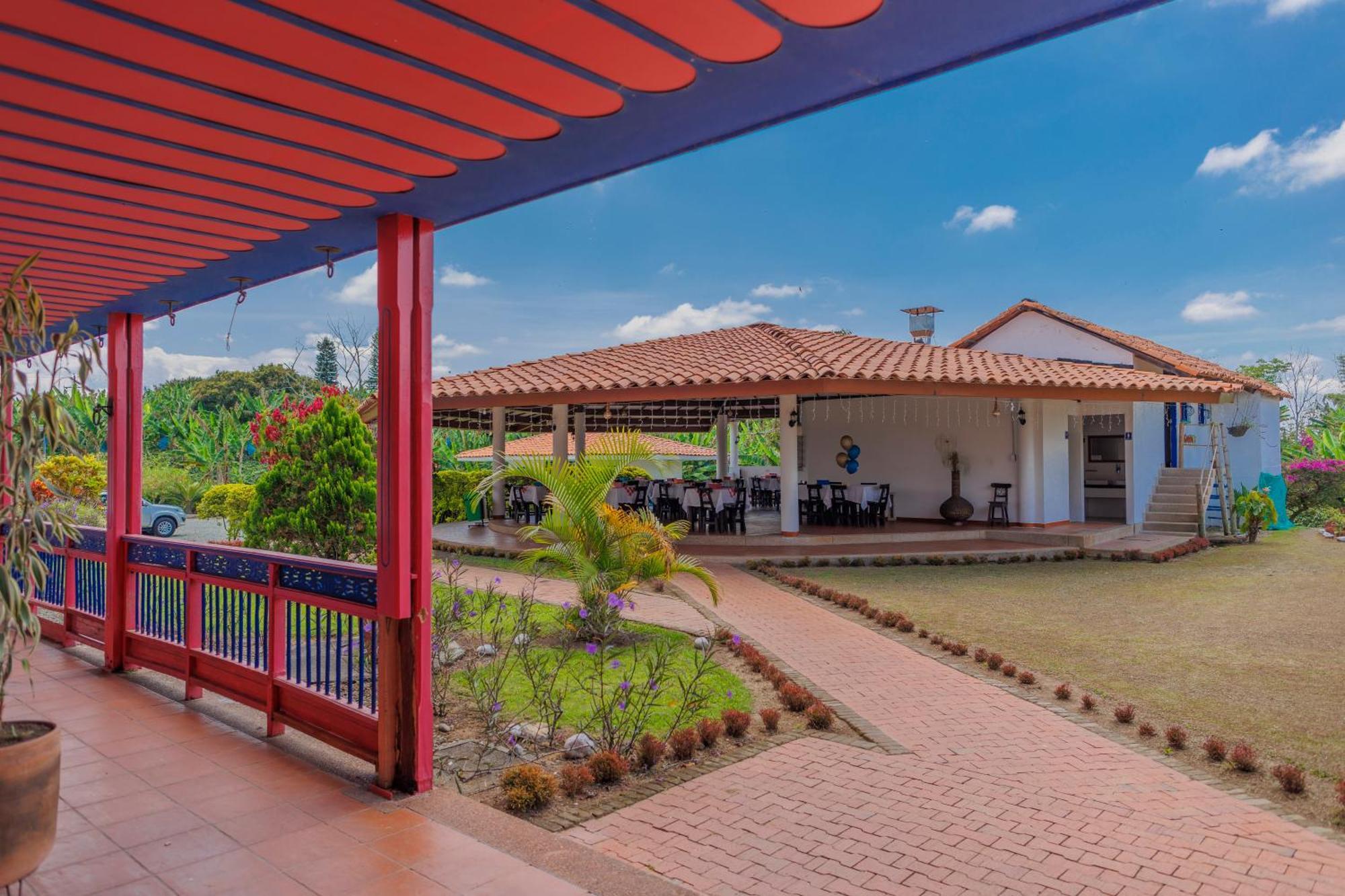 Hotel Arrayanes Del Quindio Montenegro Ngoại thất bức ảnh