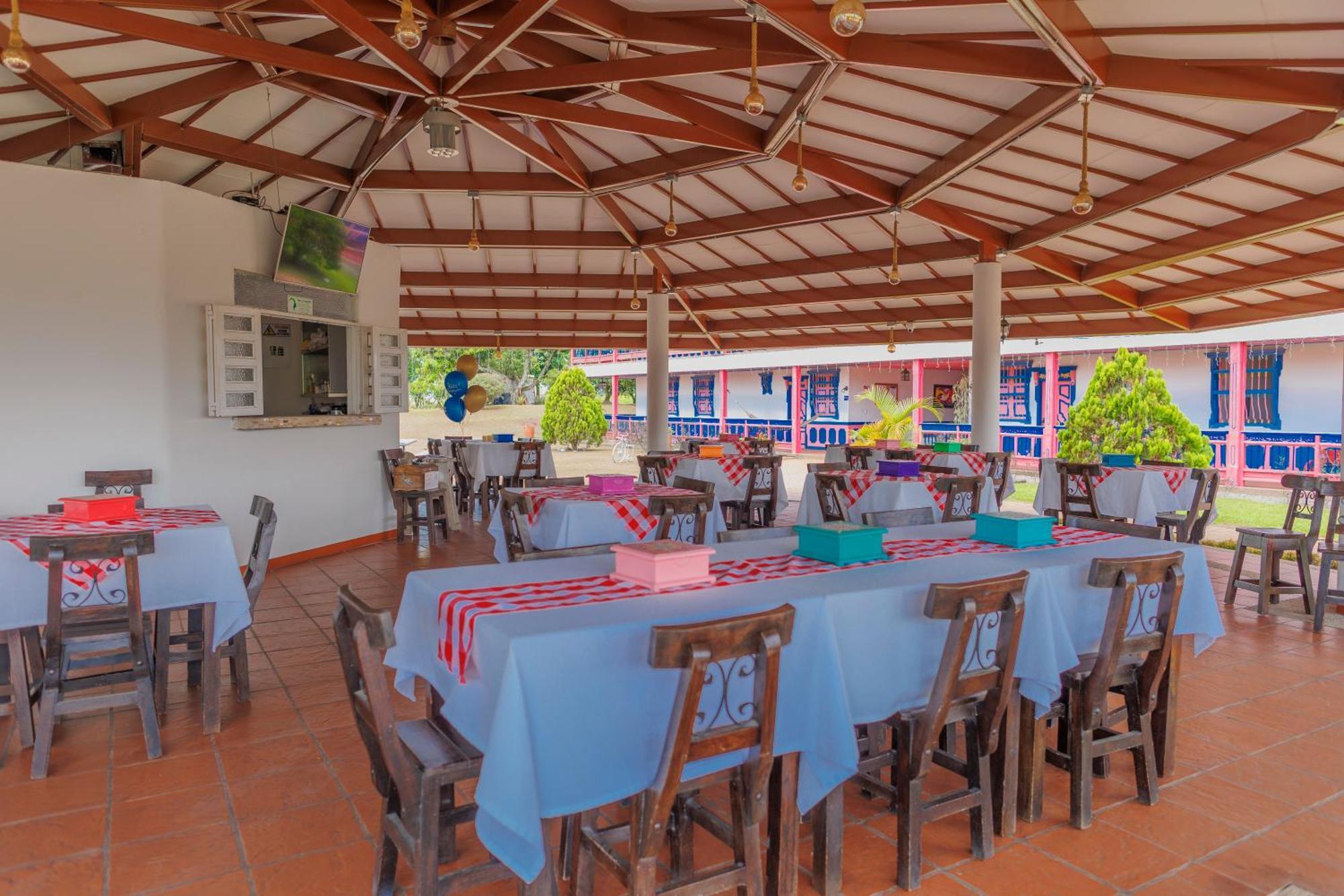 Hotel Arrayanes Del Quindio Montenegro Ngoại thất bức ảnh