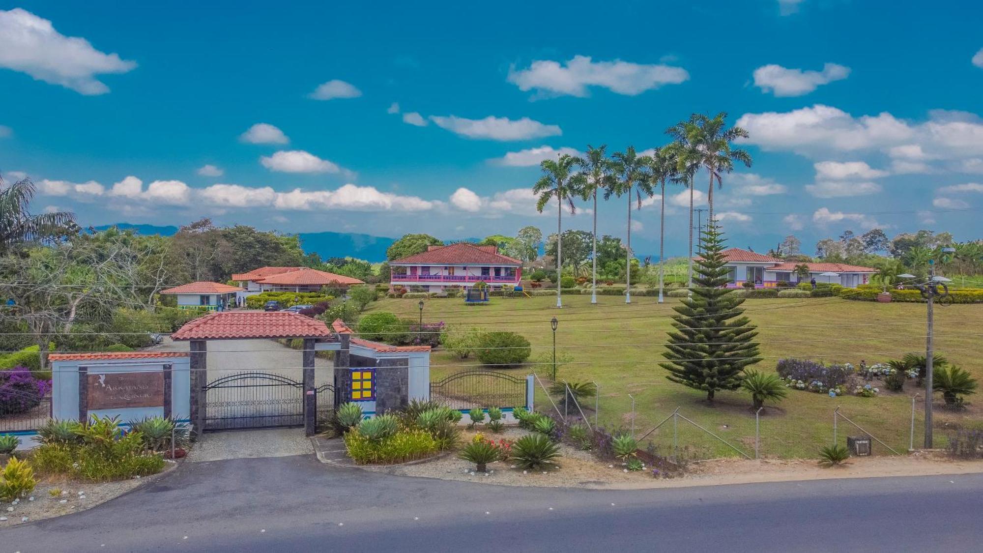 Hotel Arrayanes Del Quindio Montenegro Ngoại thất bức ảnh