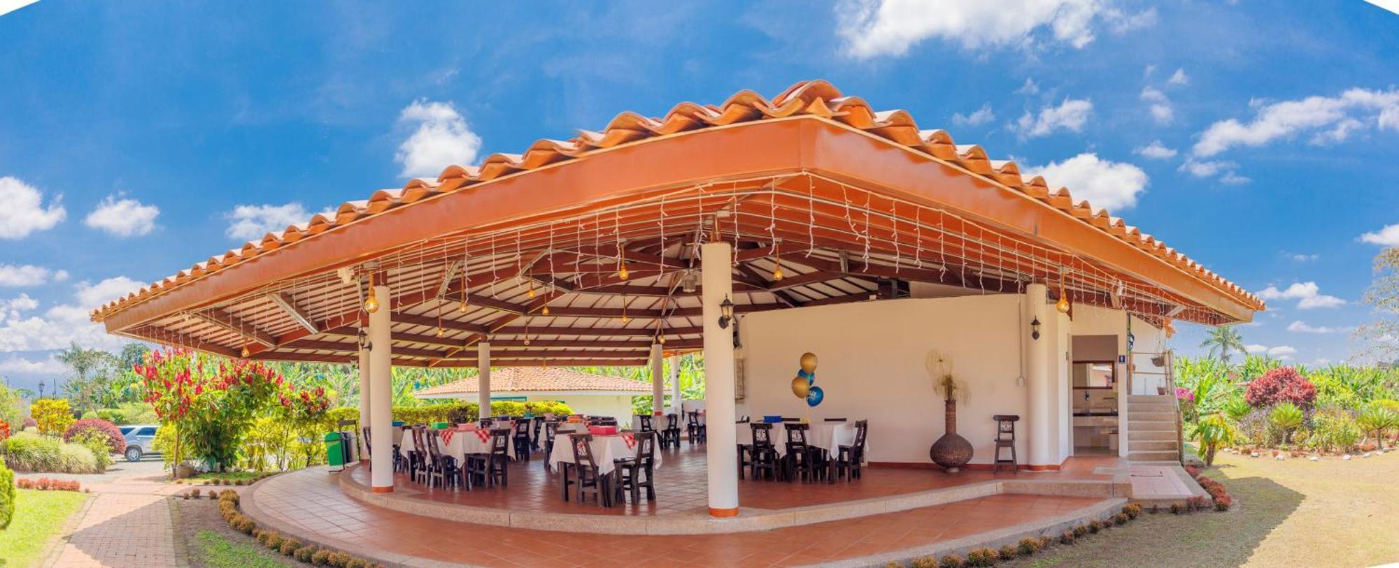 Hotel Arrayanes Del Quindio Montenegro Ngoại thất bức ảnh